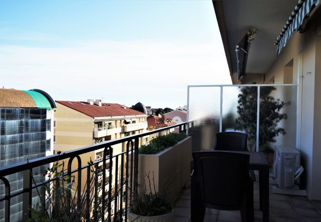 Cannes - Studio