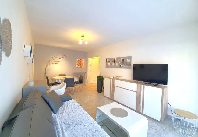 Apartment in Cannes - Parc Imperial