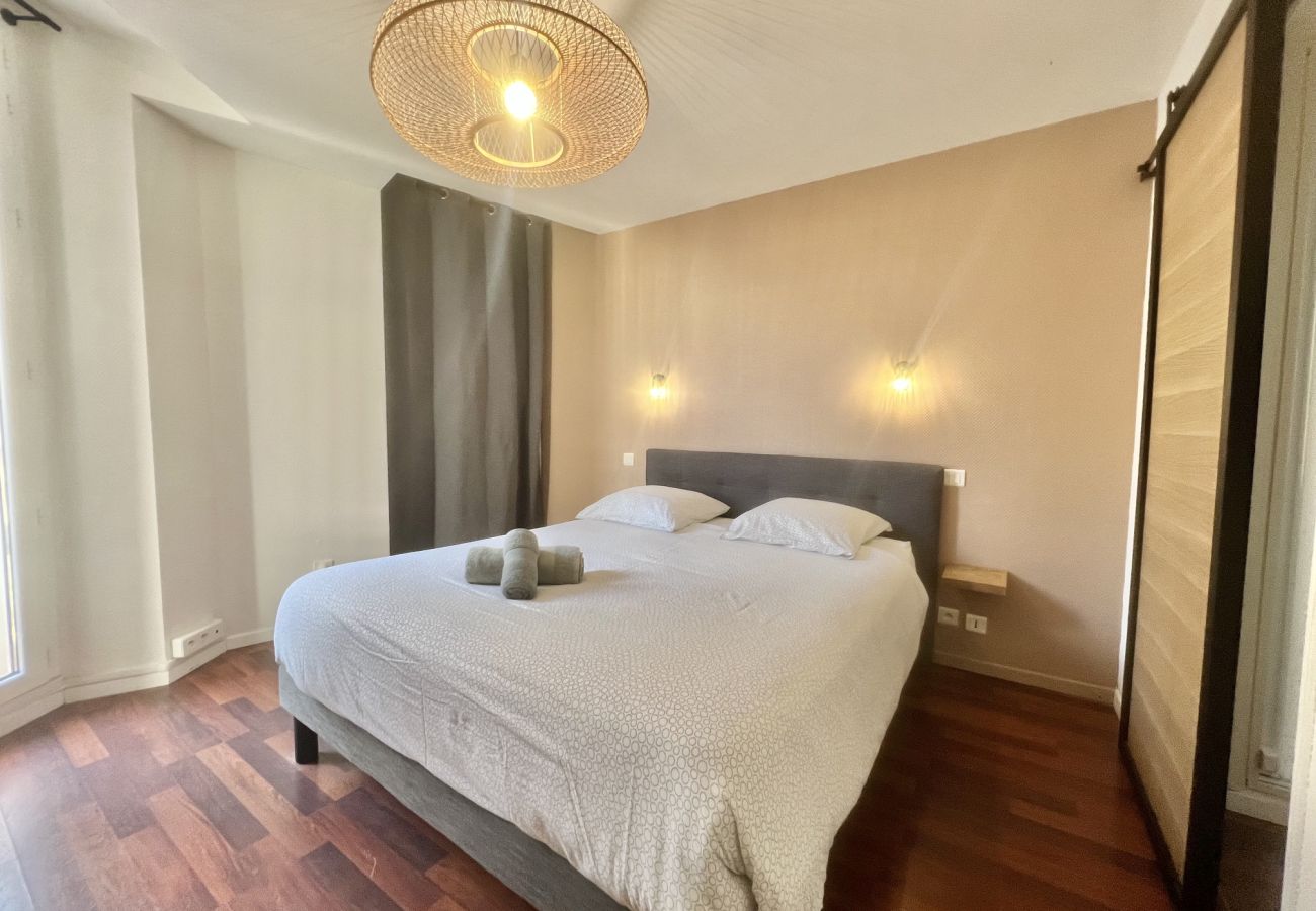 Apartment in Cannes - Carre d'or Duplex