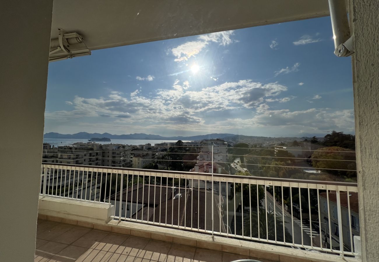 Apartment in Cannes - Valbella penthouse with panoramic view
