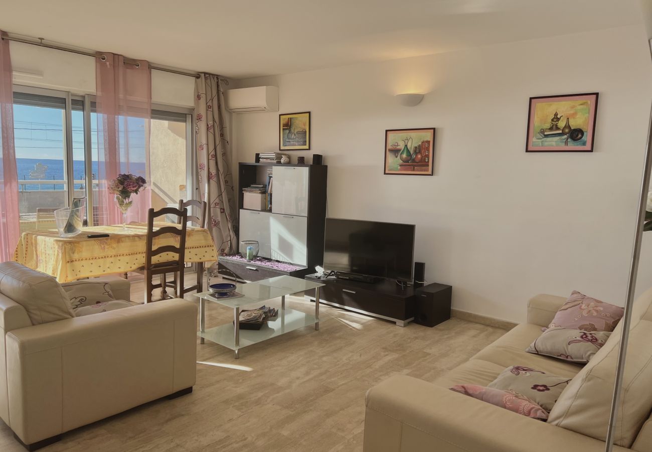 Apartment in Cannes - Cbeach apartment, Front beach