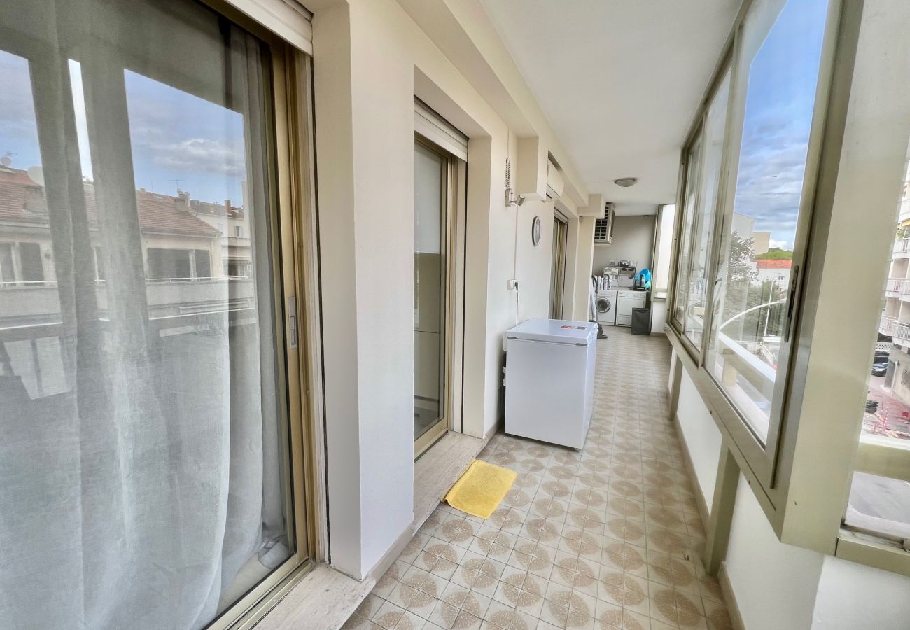 Apartment in Cannes - Cocon d'Azur 2bedrooms apartment - city center