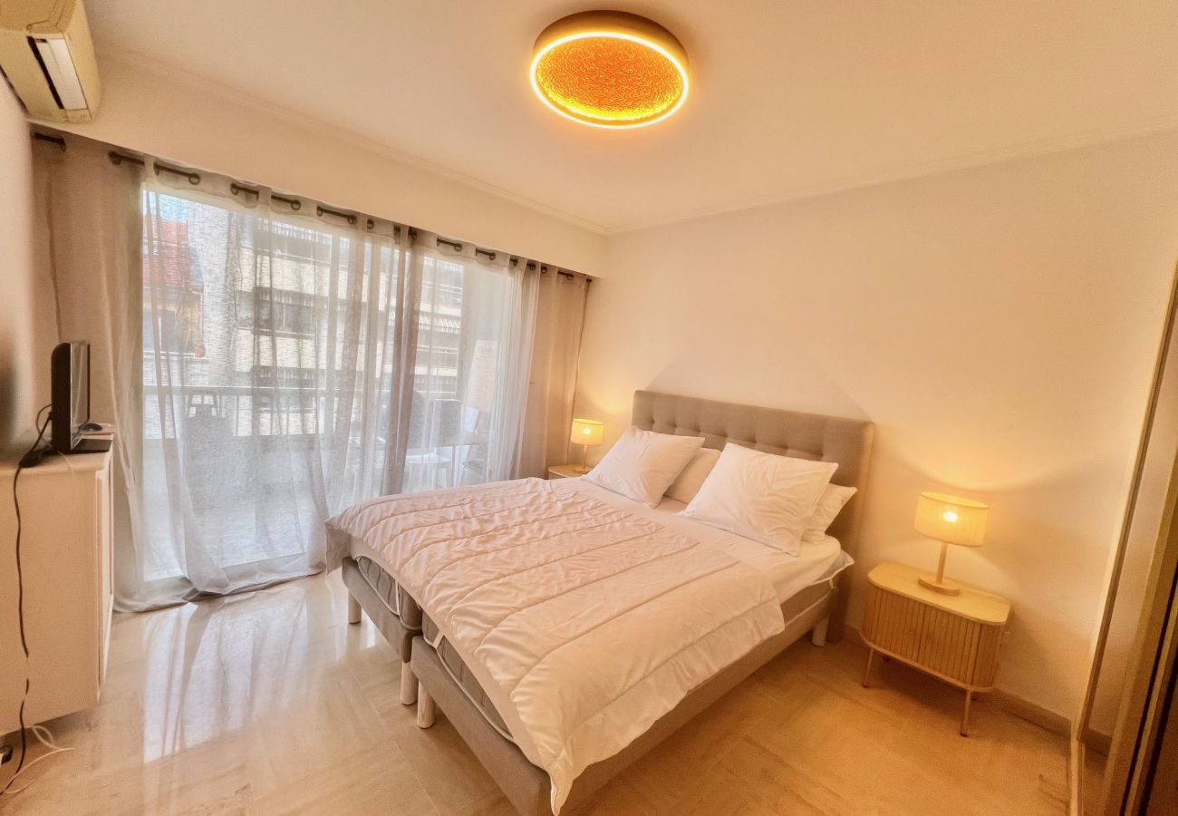 Apartment in Cannes - Cocon d'Azur 2bedrooms apartment - city center