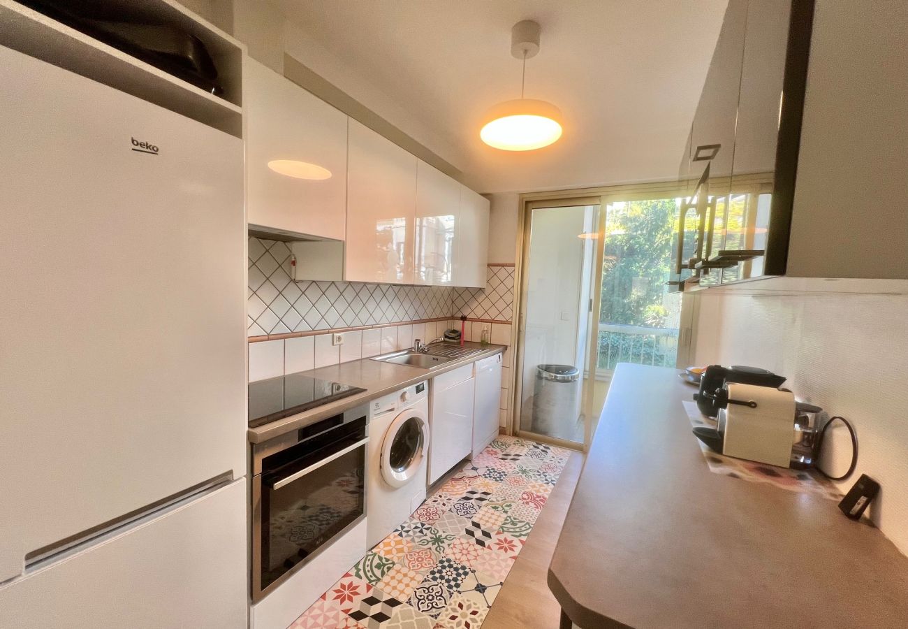 Apartment in Cannes - June apartment 2 bedrooms with pool