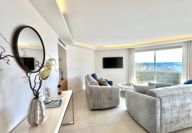 Apartment in Cannes - Horizon Bleu appartement vue mer & port Canto
