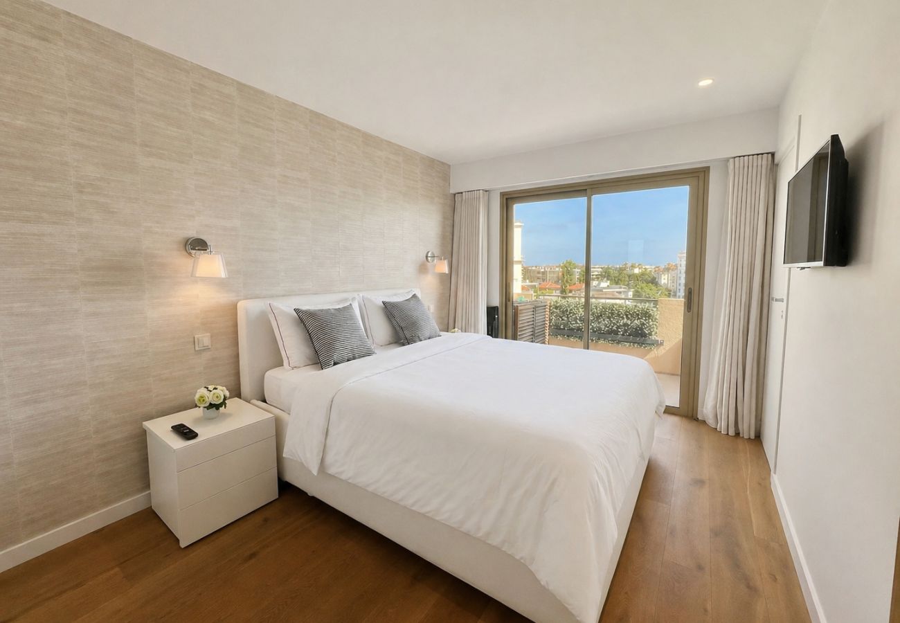 Apartment in Cannes - Horizon Bleu appartement vue mer & port Canto