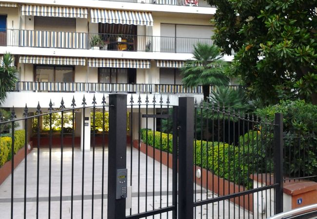 Appartement à Cannes - Arènes Appartement à Cannes - Arènes