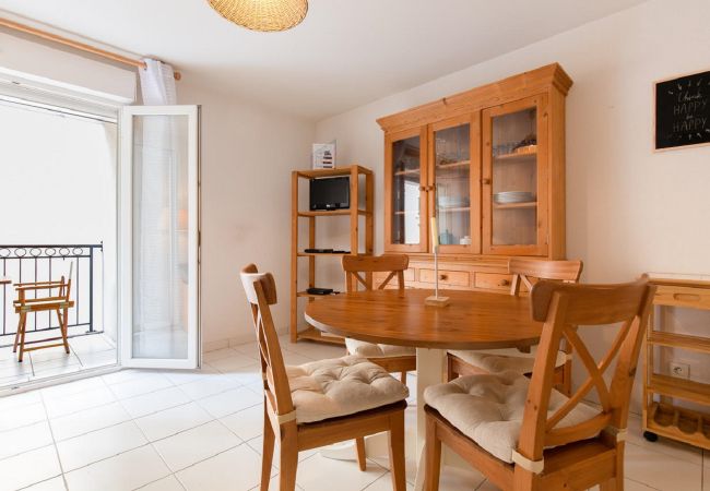 Appartement à Cannes - Palazzio  2 pièces vieux port Appartement à Cannes - Palazzio  2 pièces vieux port