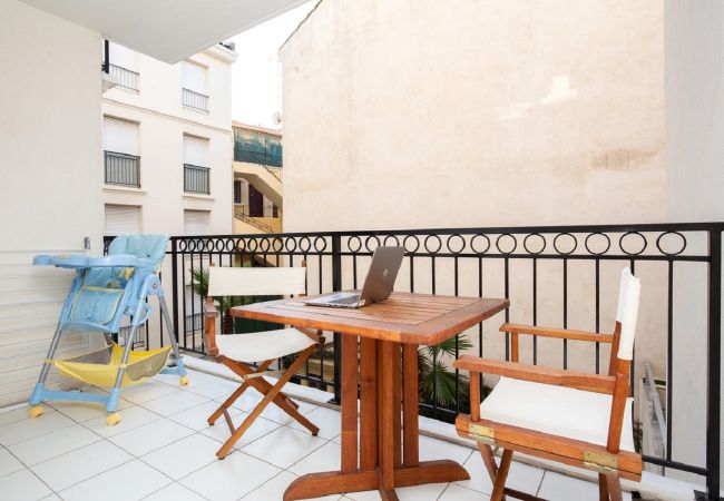 Appartement à Cannes - Palazzio  2 pièces vieux port