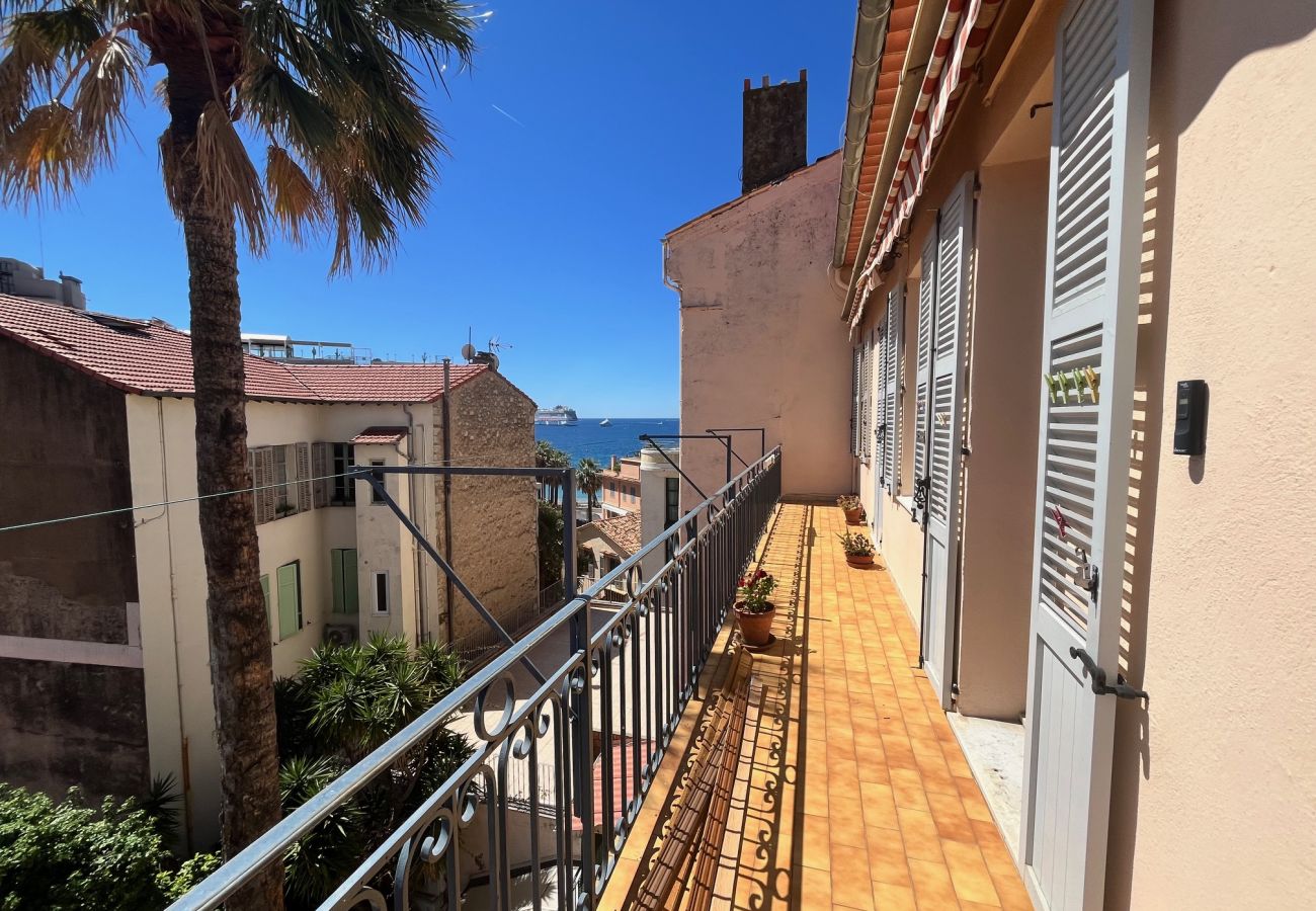 Appartement à Cannes - Belle-époque apartment 3 bedrooms with sea view by