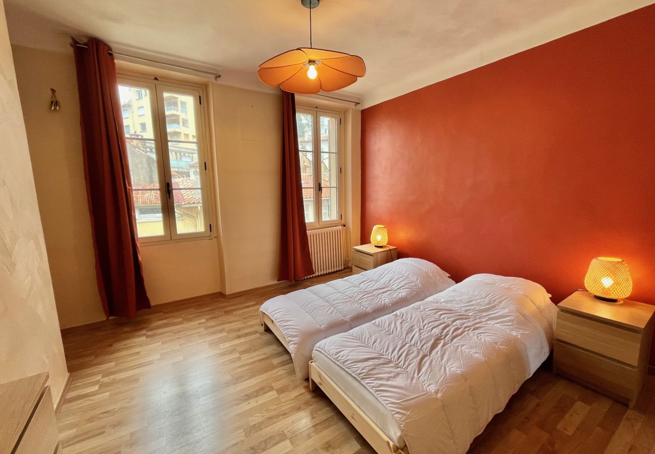 Appartement à Cannes - Belle-époque apartment 3 bedrooms with sea view by